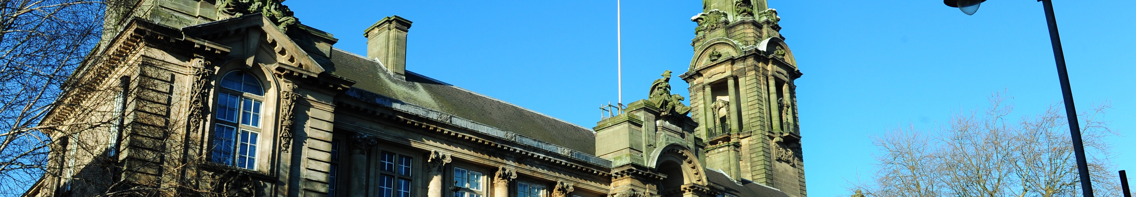 Photo of Walsall's Town Hall